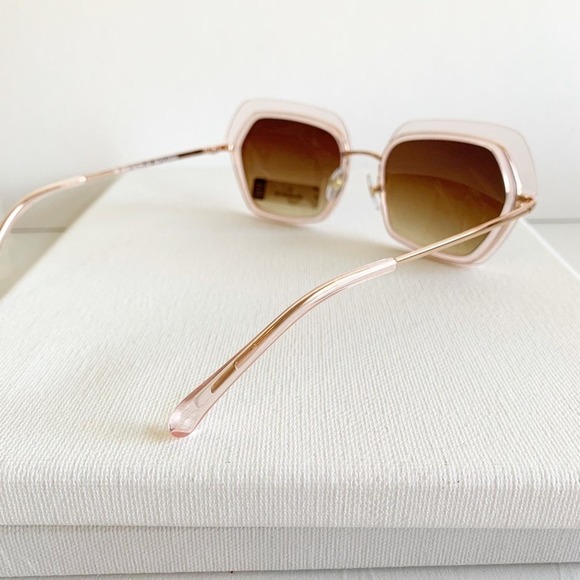 NWT pink geometric sunglasses - Picture 2 of 6